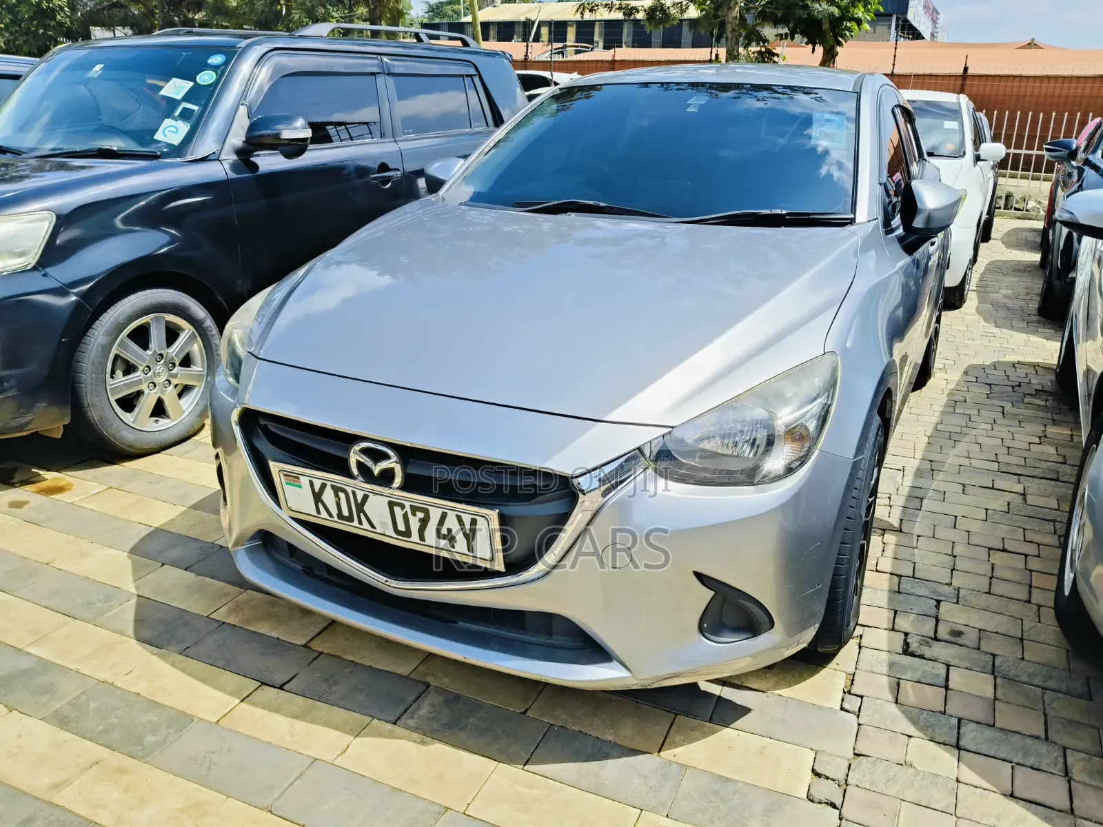 Mazda Demio 2015 Silver