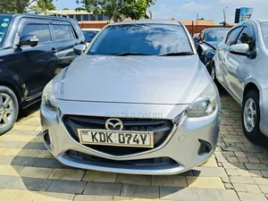 Mazda Demio 2015 Silver