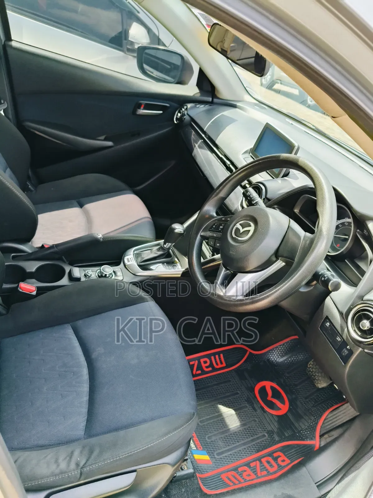 Mazda Demio 2015 Silver