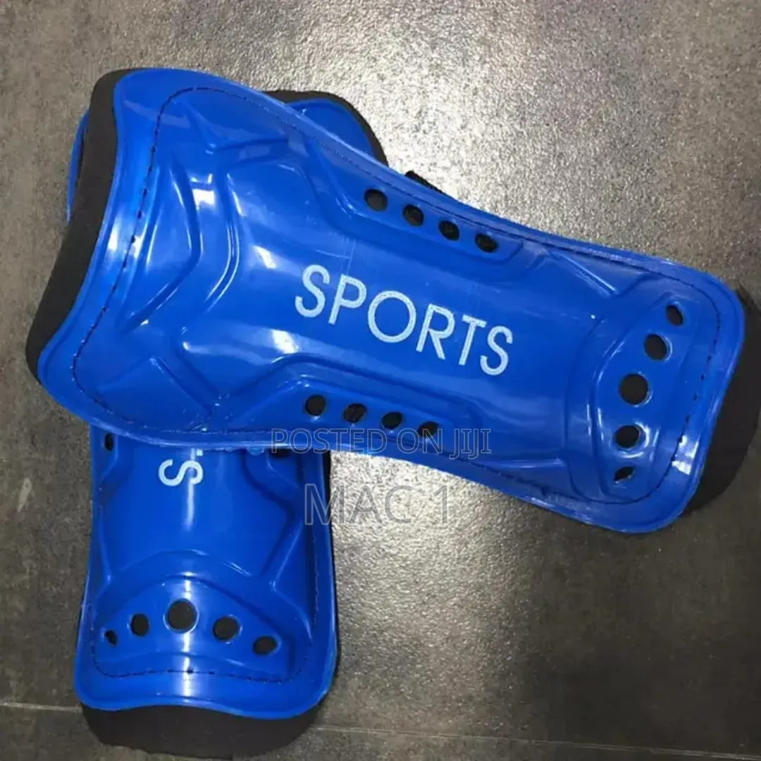 Adjustable Shin Guard for Football and Soccer