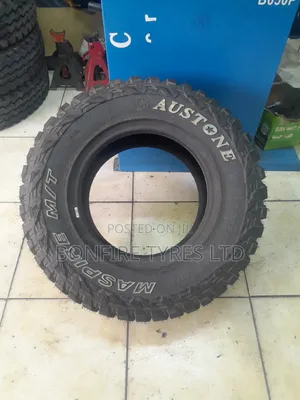 235/75r15 Austone