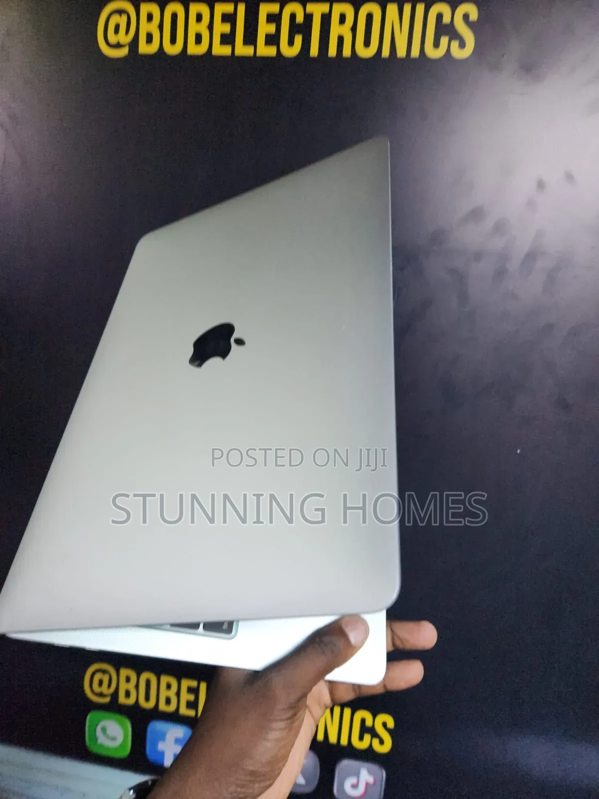 Laptop Apple MacBook Pro 32GB Intel Core i7 SSD 512GB