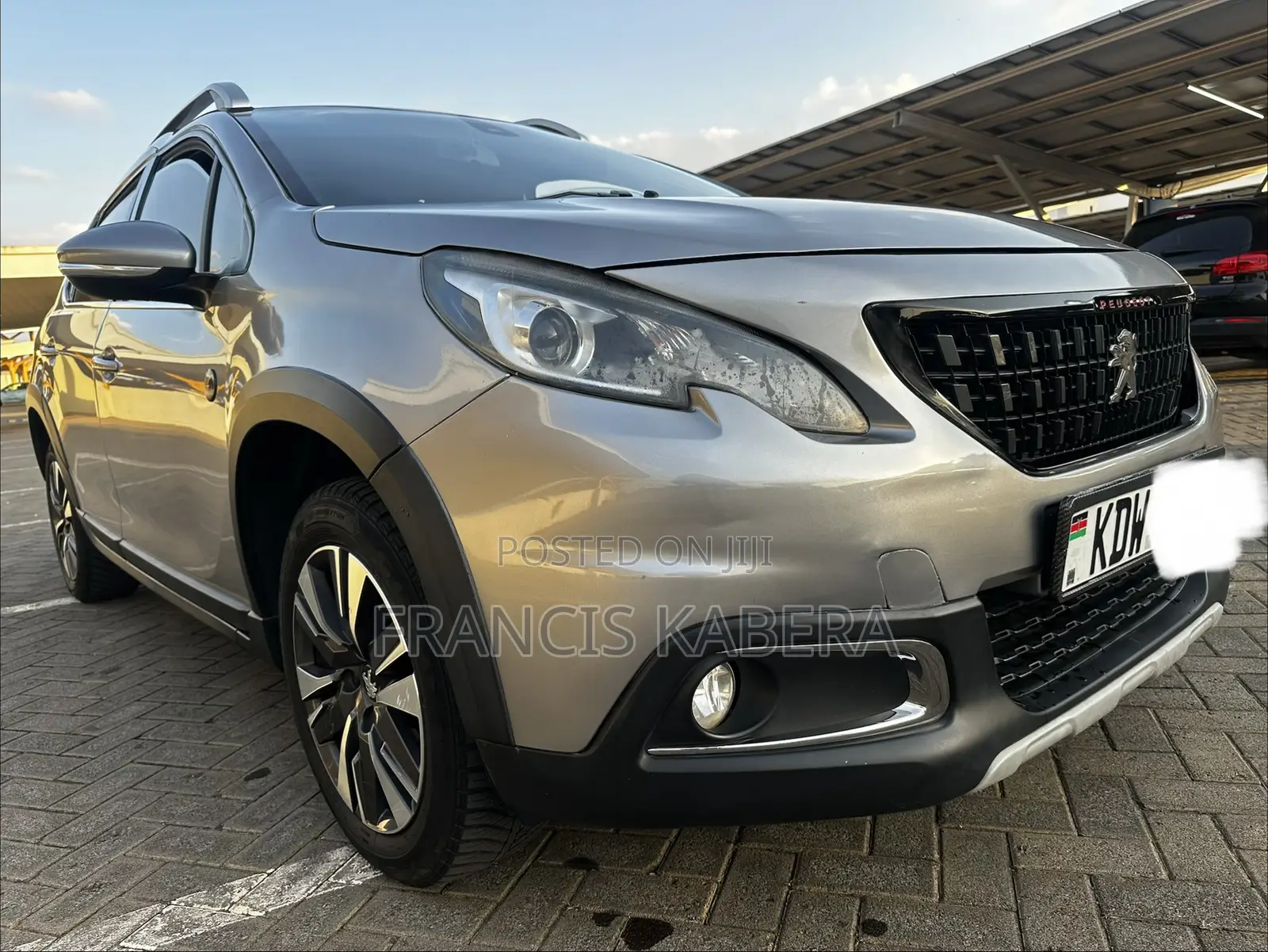 Peugeot 2008 2019 Gray