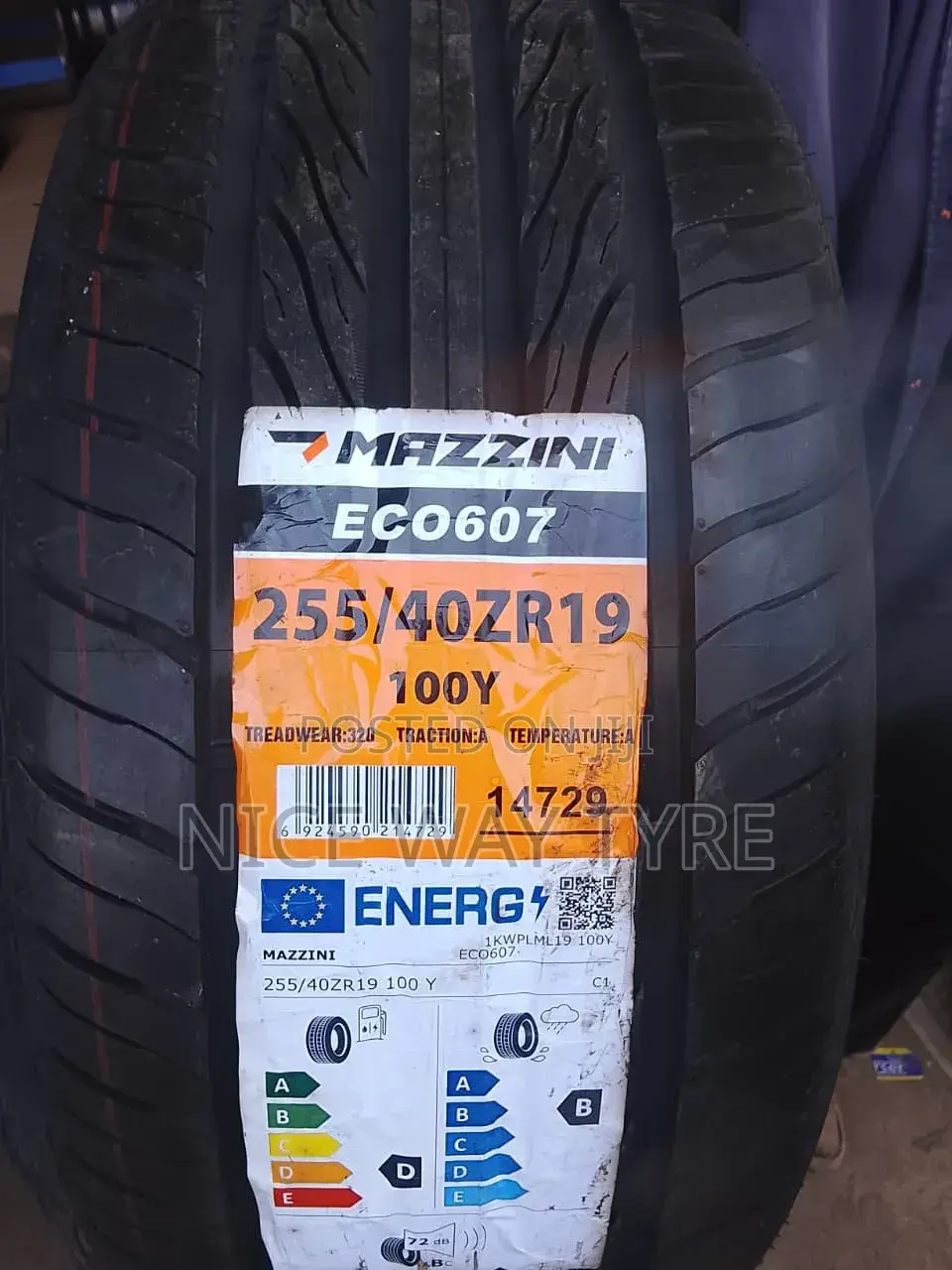 255/40r19 Mazzin