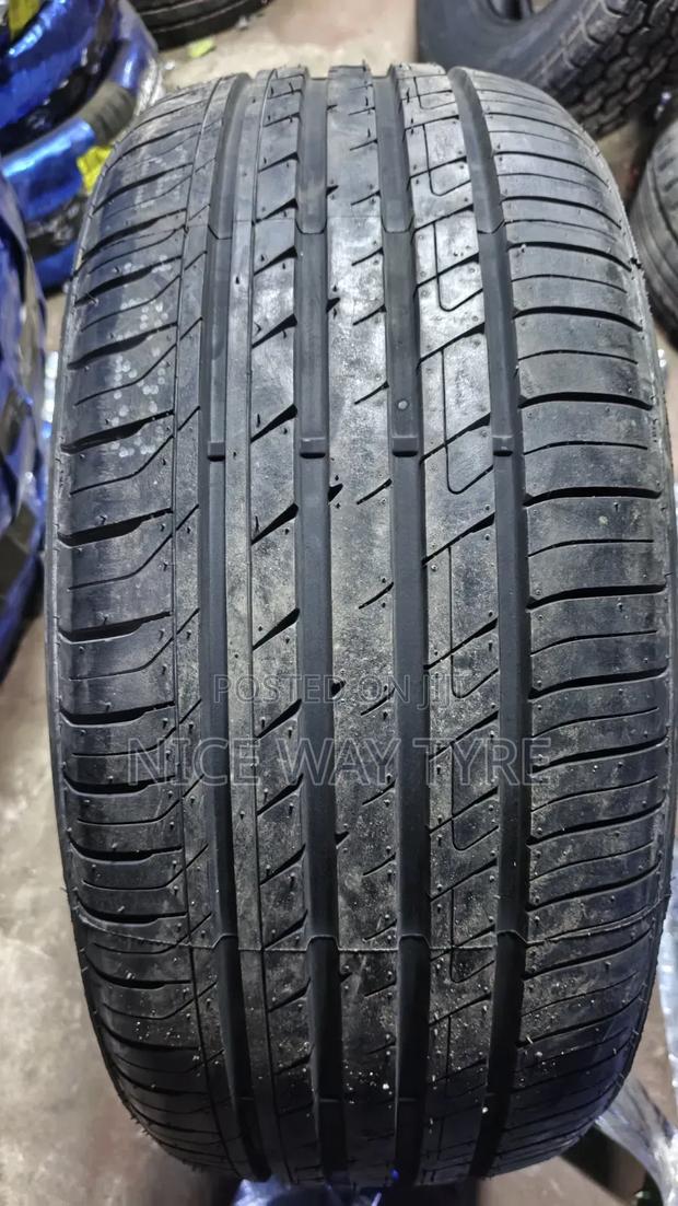 225/55r17 Atlander Thailand - main view