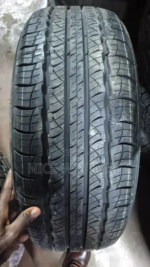 235/55r18 Triangle