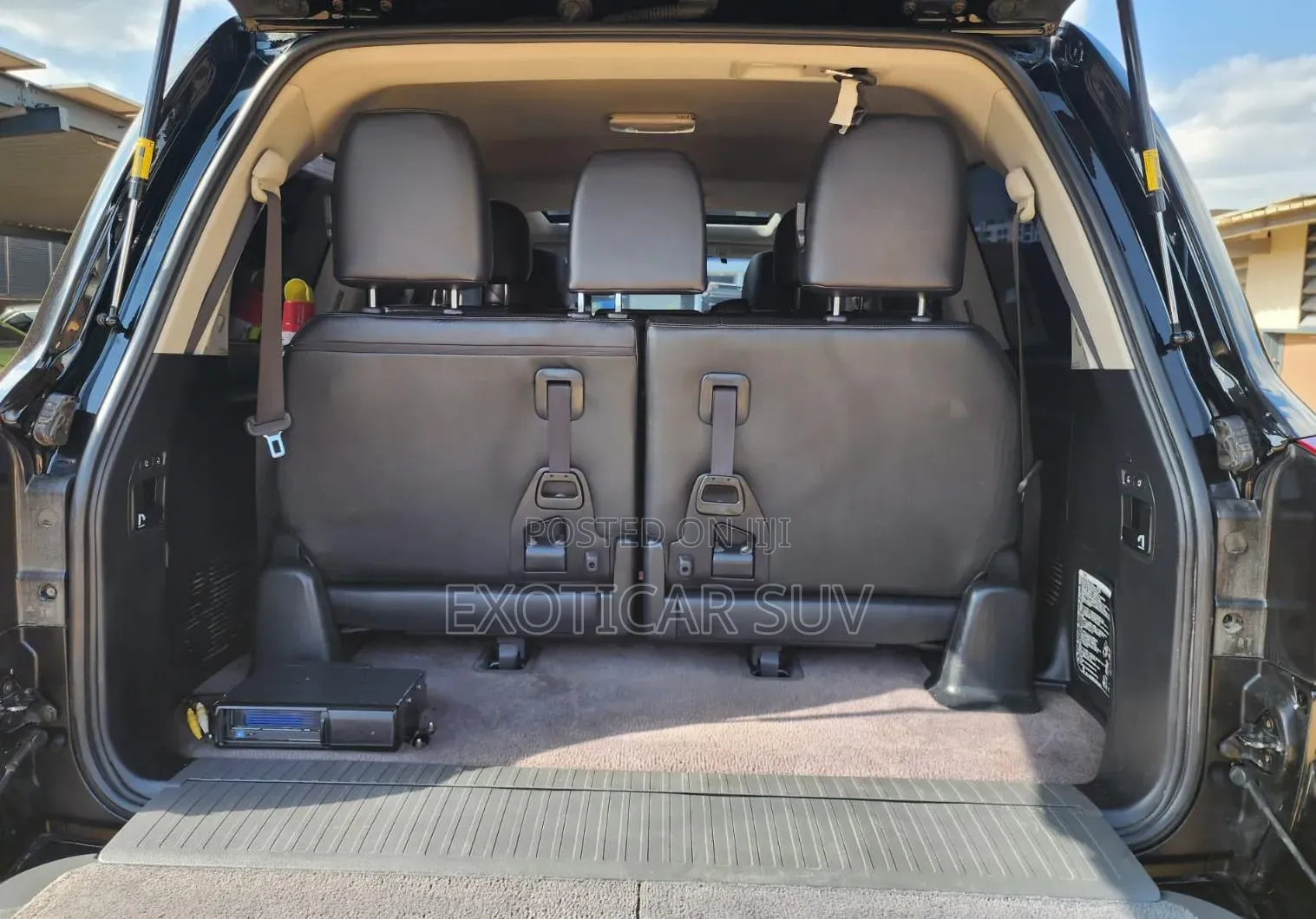 Toyota Land Cruiser 4.6 V8 ZX 2012 Black