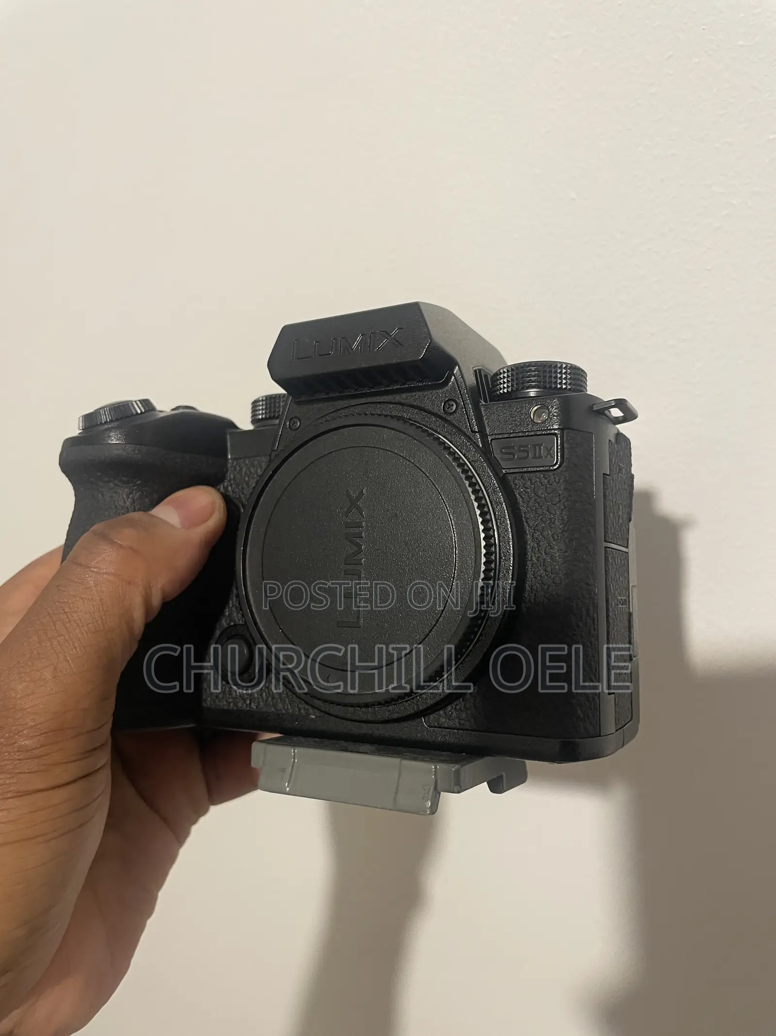 Panasonic Lumix S5iix