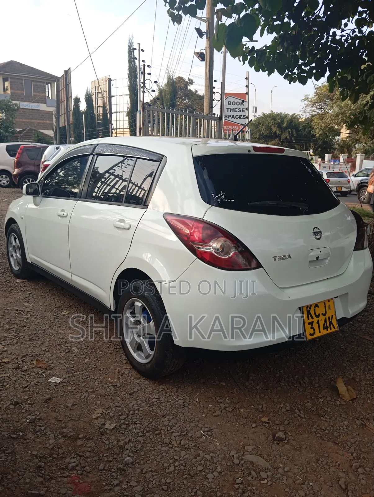 Nissan Tiida 2009 White