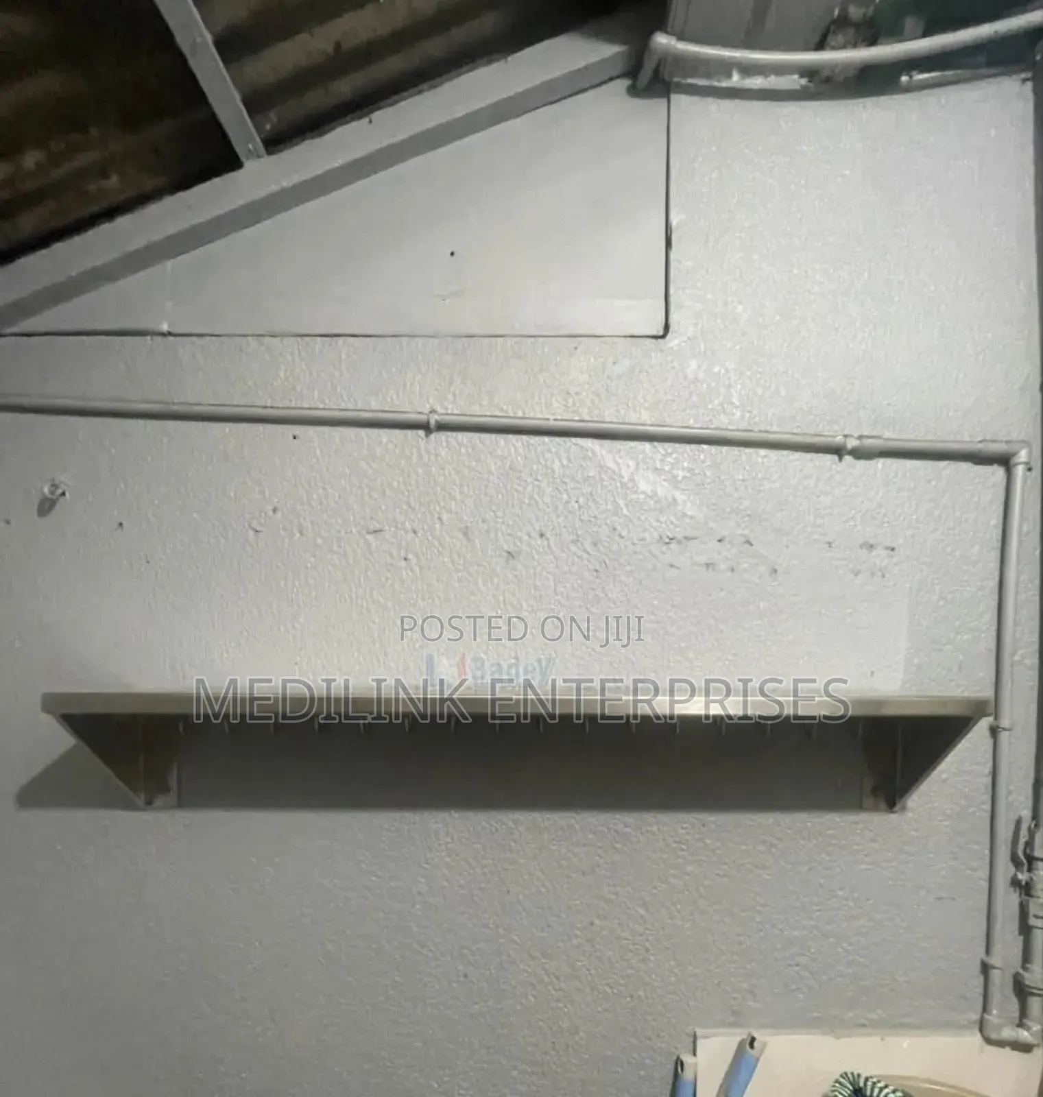 Customized Wall Shelves Installable 5ft