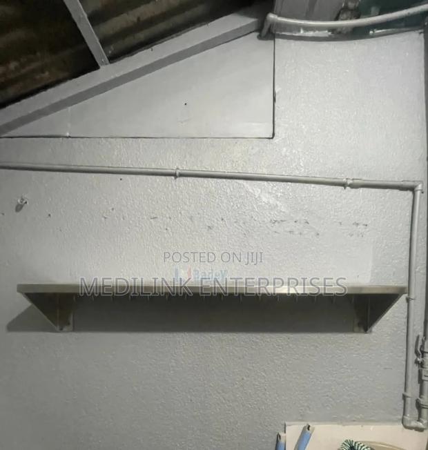 Customized Wall Shelves Installable 5ft