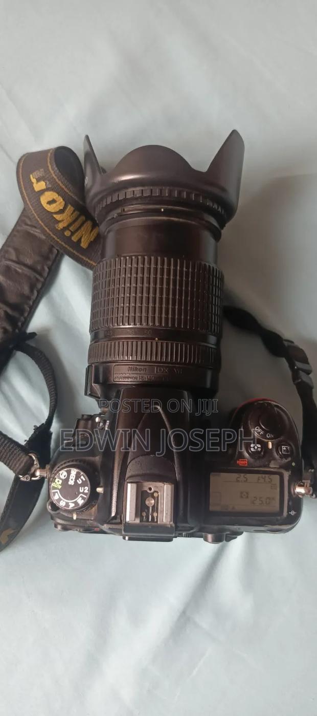 Nikon Camera - thumbnail 2