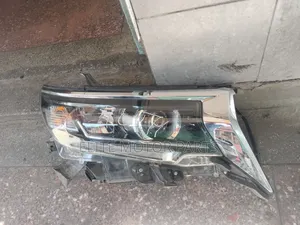 Landcruiser Prado 2018 Headlight