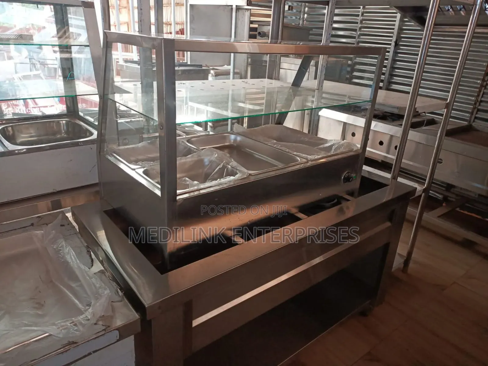 Stainless Steel Modern Aquarm Food Warmer Display