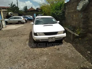 Nissan Sunny 2001 White