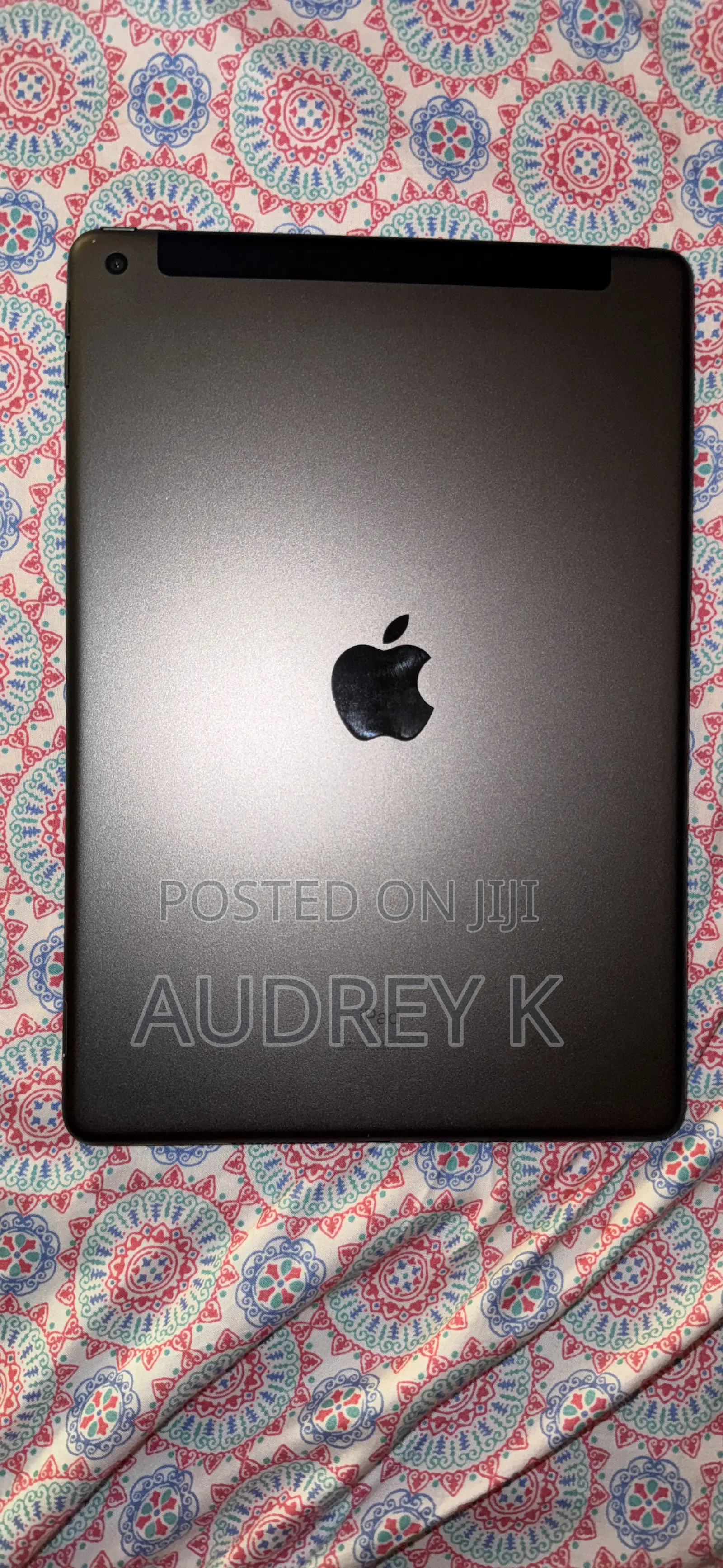 Apple iPad Wi-Fi +3G 128 GB Gray