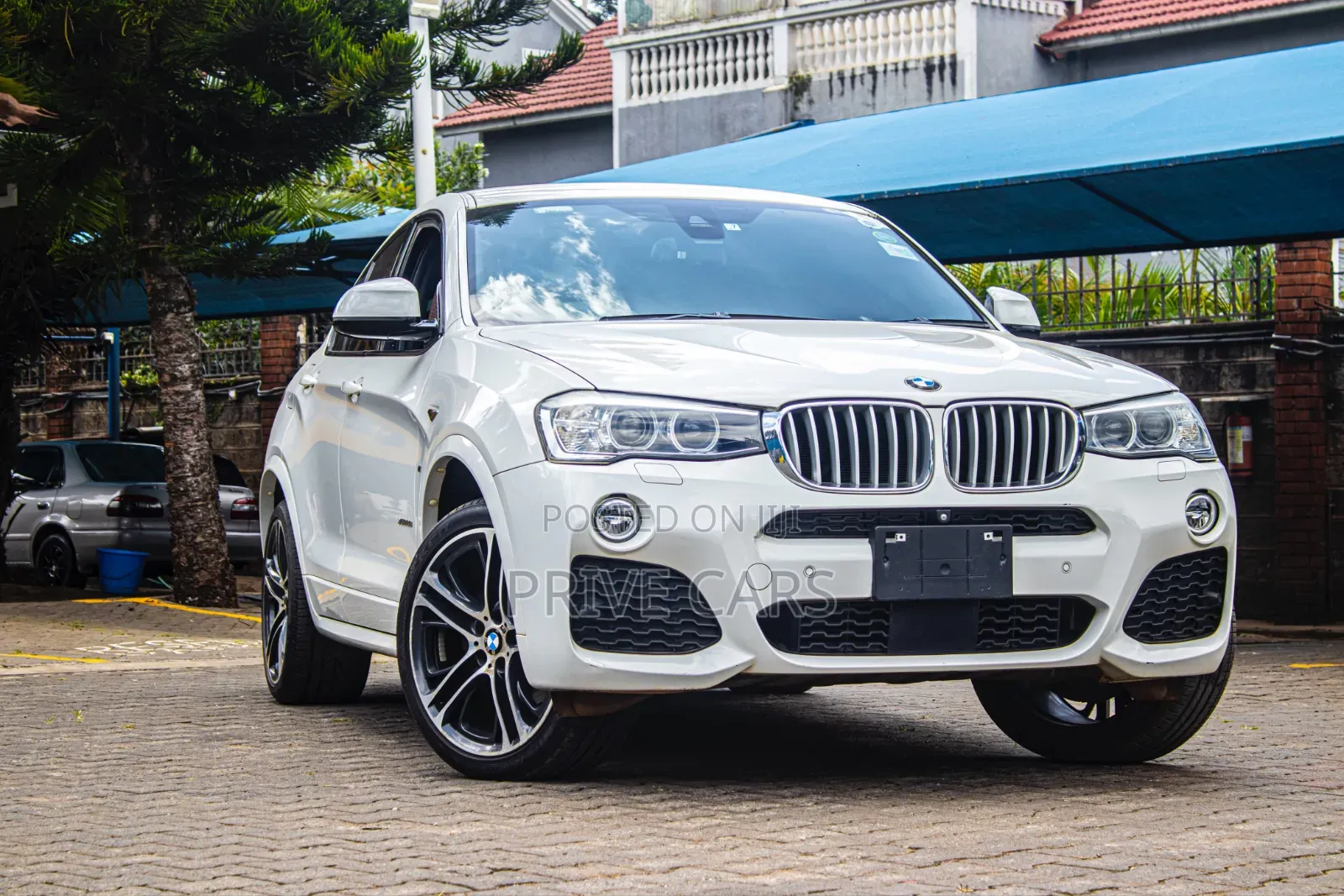 BMW X4 2017 White