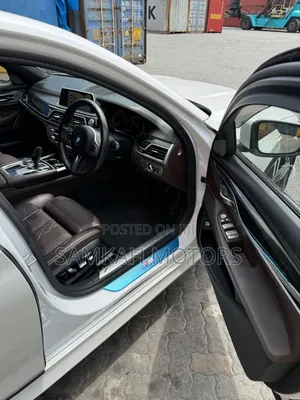 BMW 7 Series 2020 White