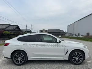 BMW X4 2020 White