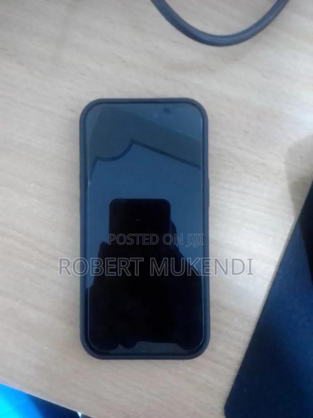 New Apple iPhone 15 256 GB Black