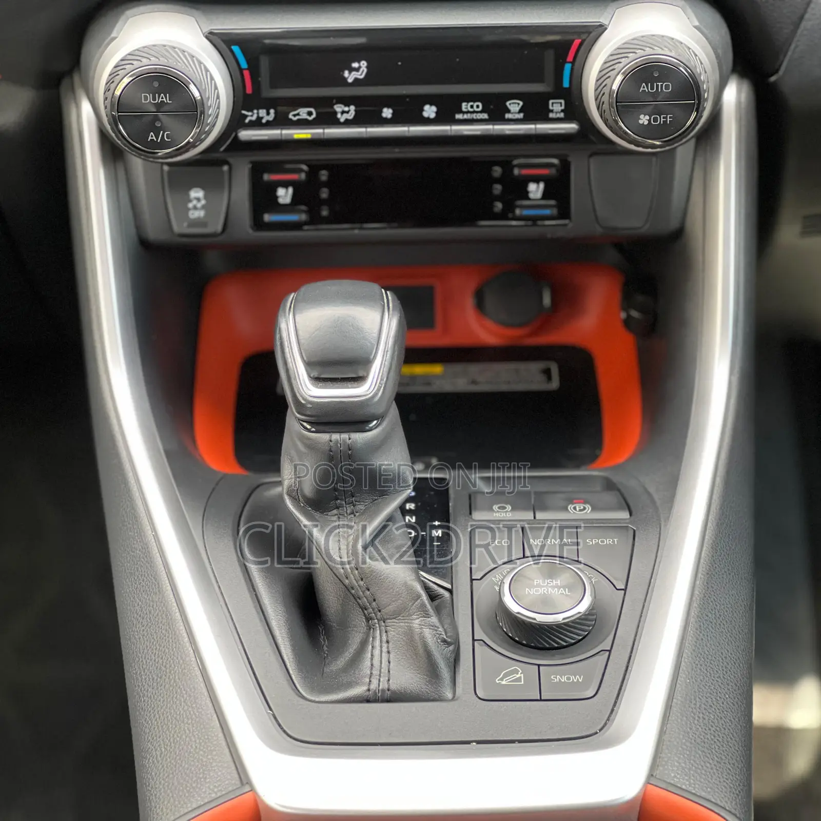 Toyota RAV4 Adventure 2019