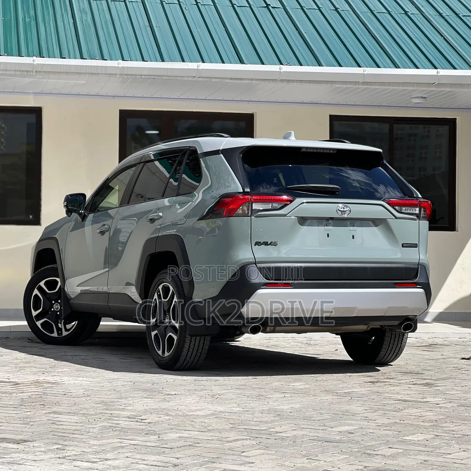 Toyota RAV4 Adventure 2019