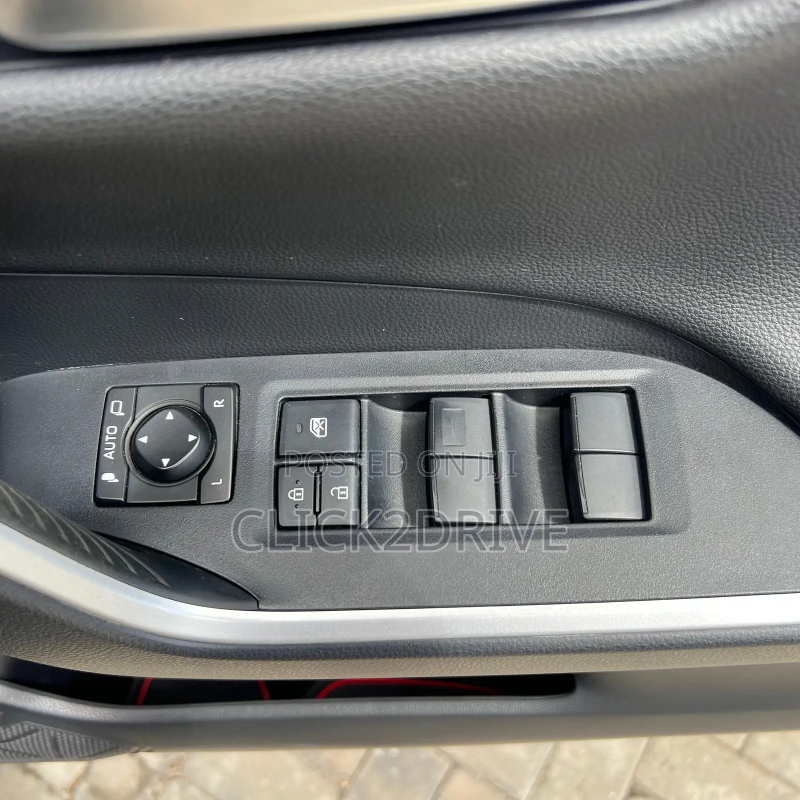 Toyota RAV4 Adventure 2019