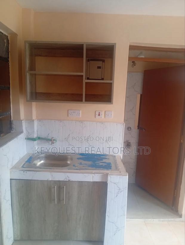 1bdrm Bedsitter in Jomoko, Ngoingwa Estate for rent