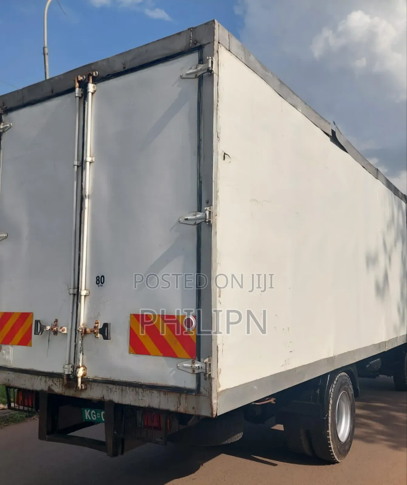 Isuzu Fvr23 Refrigerated 2008 Model Flowers Farm