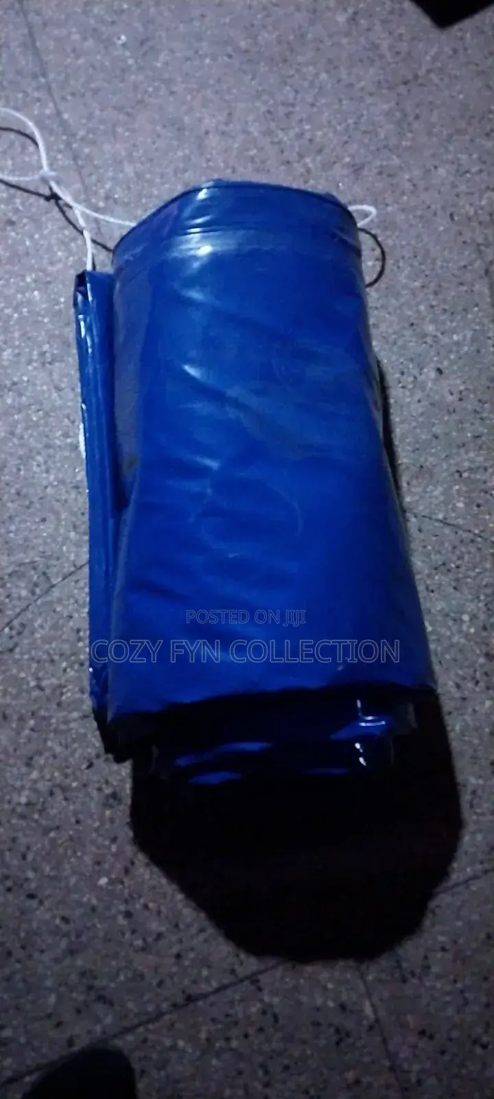 Tarpaulin Ya Trailer (Hema)