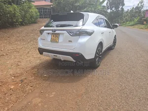Toyota Harrier 2016 Pearl