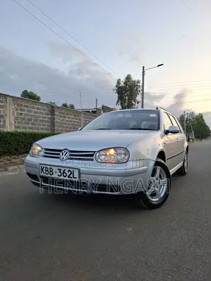 Volkswagen Golf 2001 Silver
