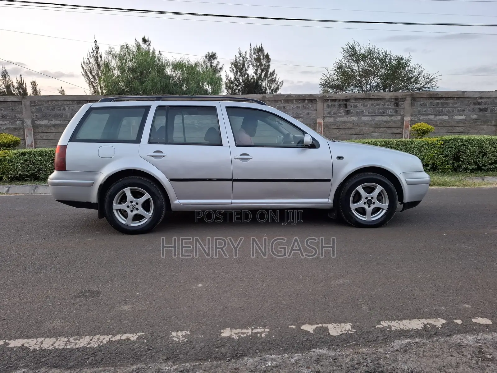 Volkswagen Golf 2001 Silver