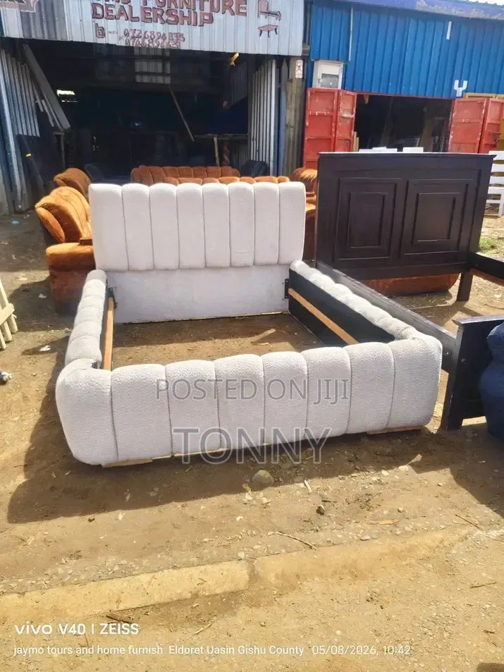 5 by 6 Bubble Bed