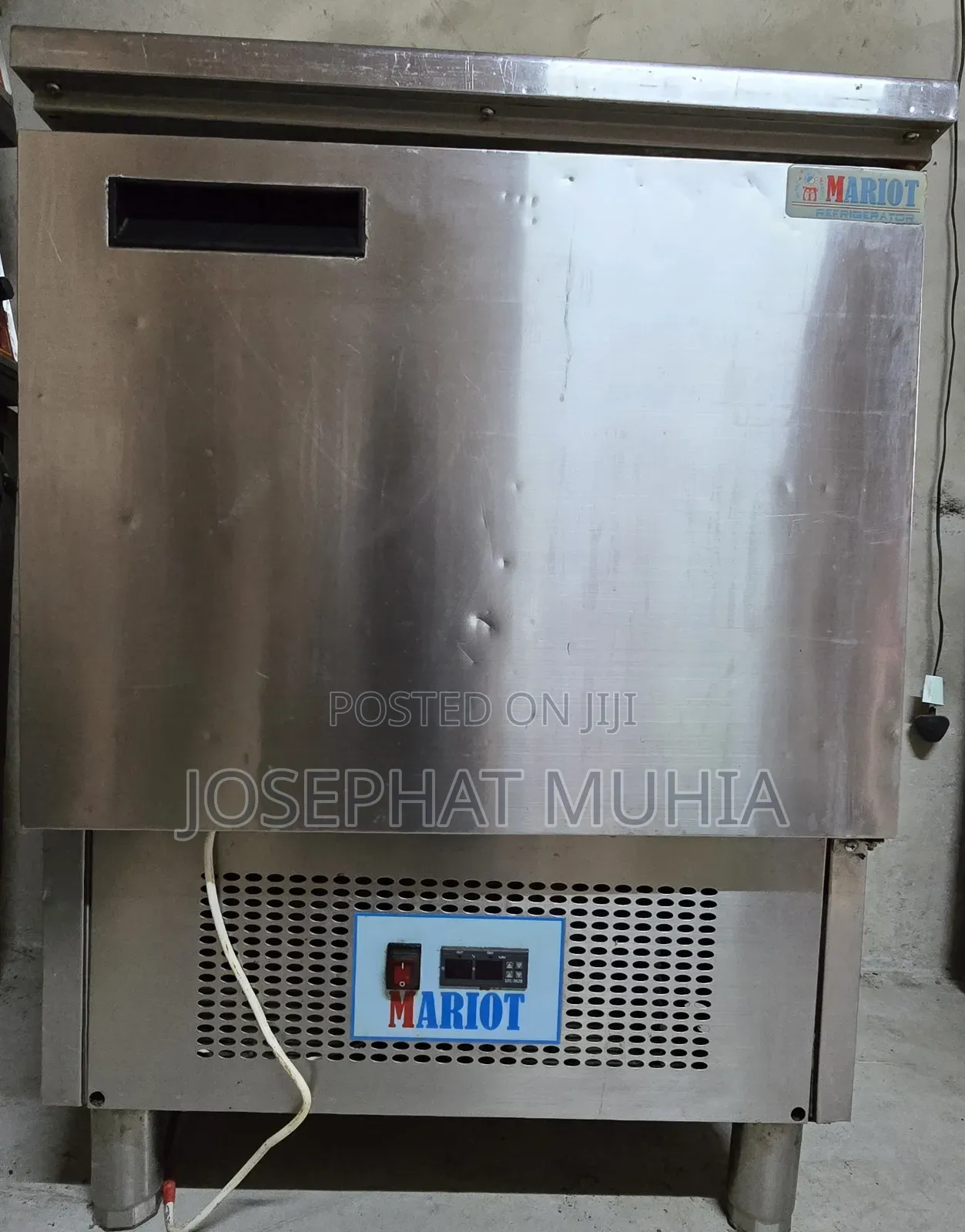 Refrigerator