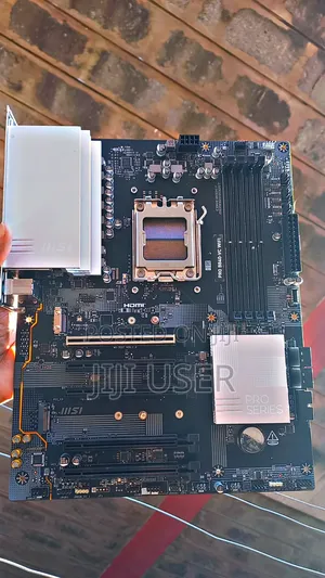 Am5 Ryzen Custom Pc: Motherboard+ Cpu +8gb Ram +Cpu Cooler +Psu +Case