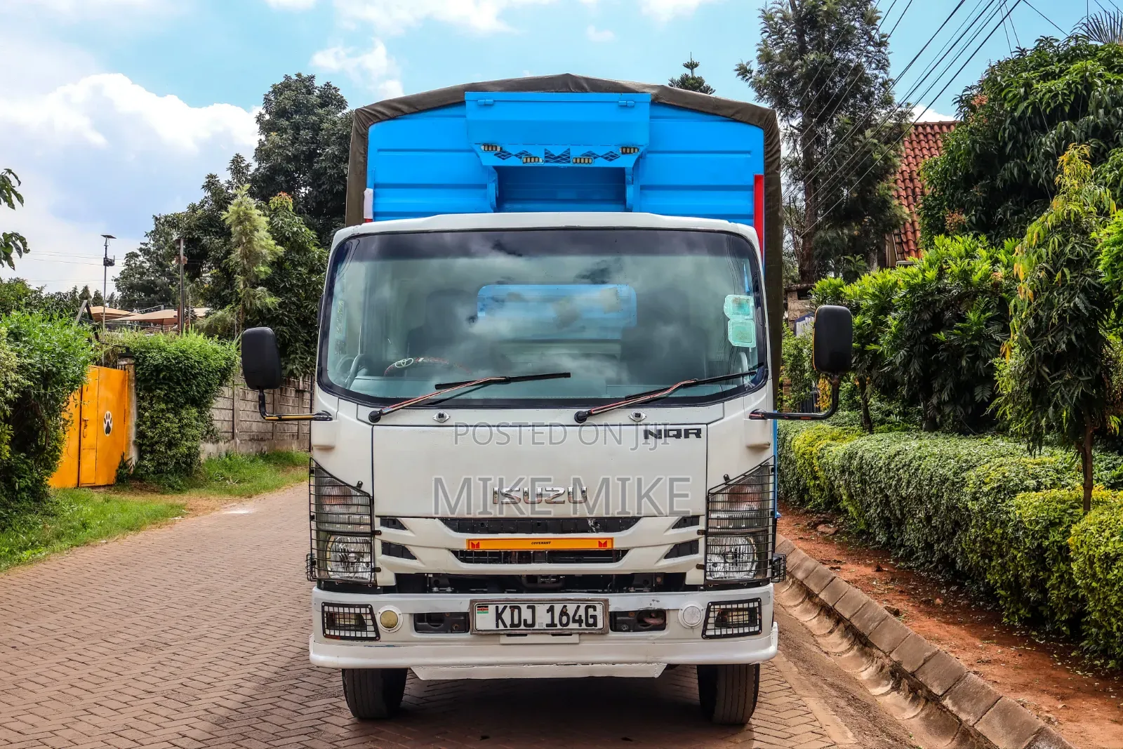 Isuzu NQR 2022