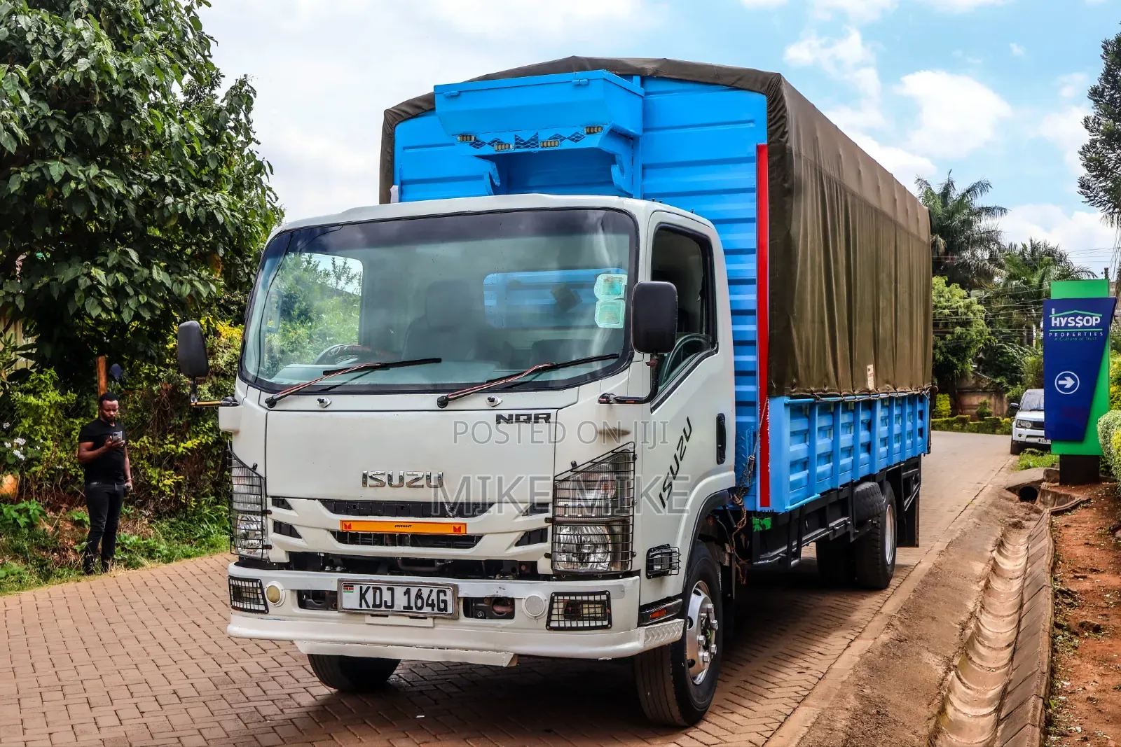 Isuzu NQR 2022