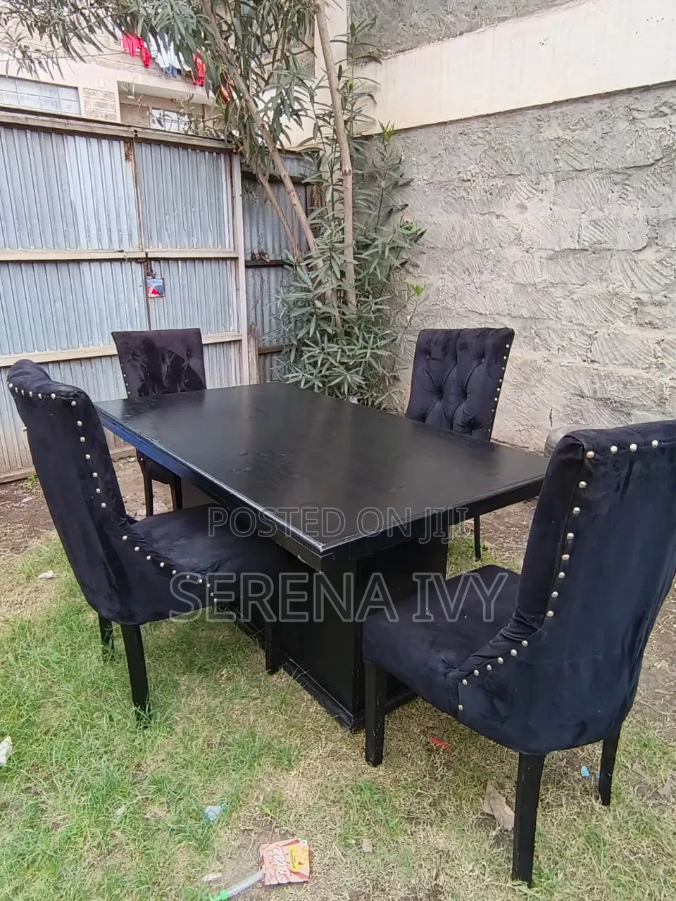 4 Seater Dining Set