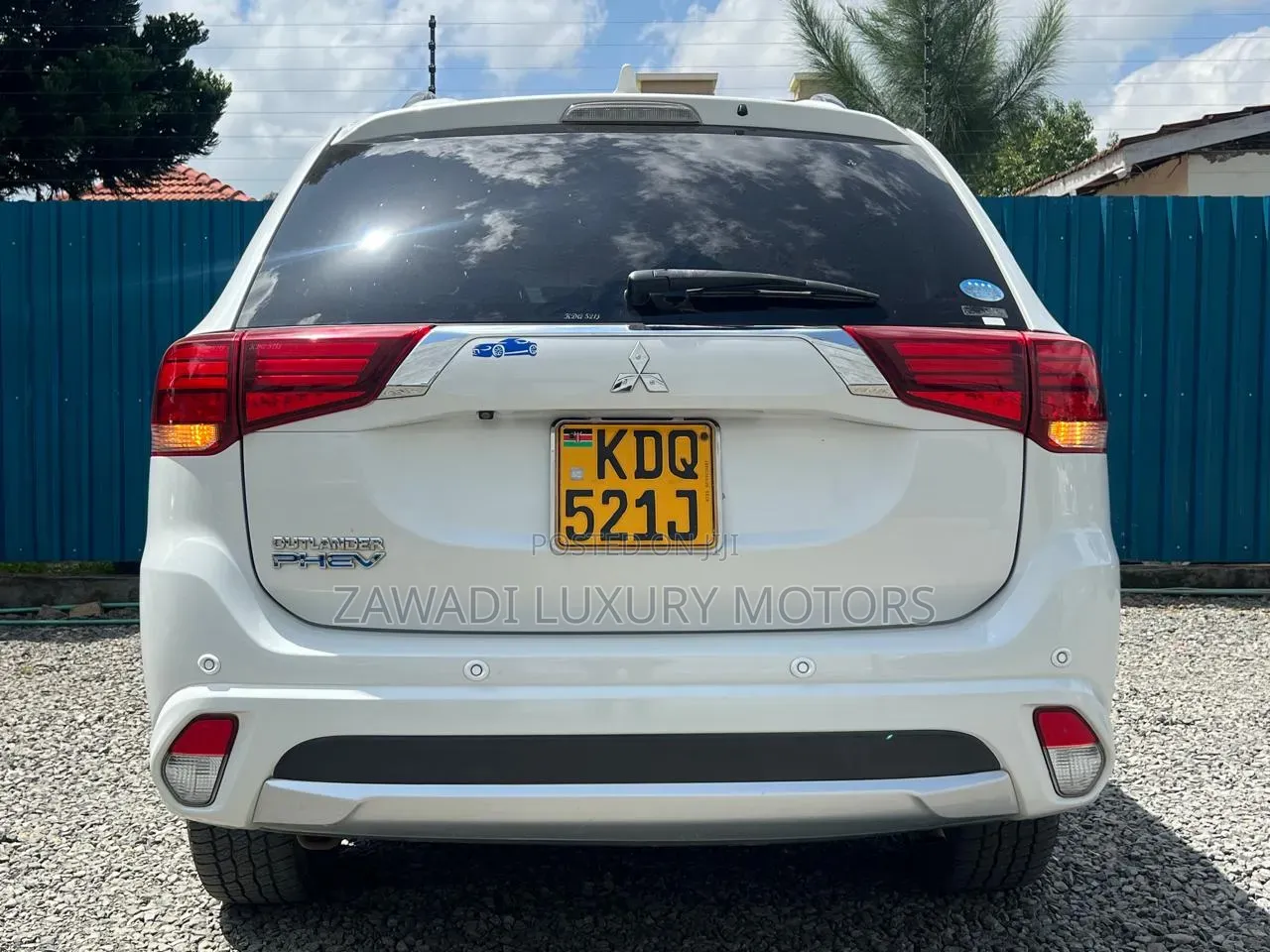 Mitsubishi Outlander 2017 White