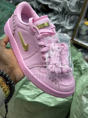 Nike Sb Dunks(Size 36-42)