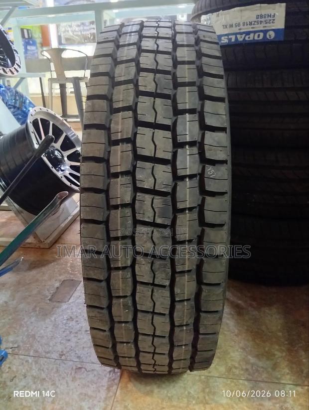 Torque 265/70r19.5 Commercial Tire | Fdr255 Drive Axle