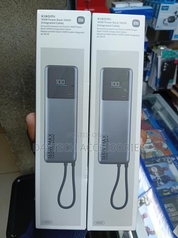 Xiaomi 165w Power Bank 10000mah With an Integrated Cable and Display.