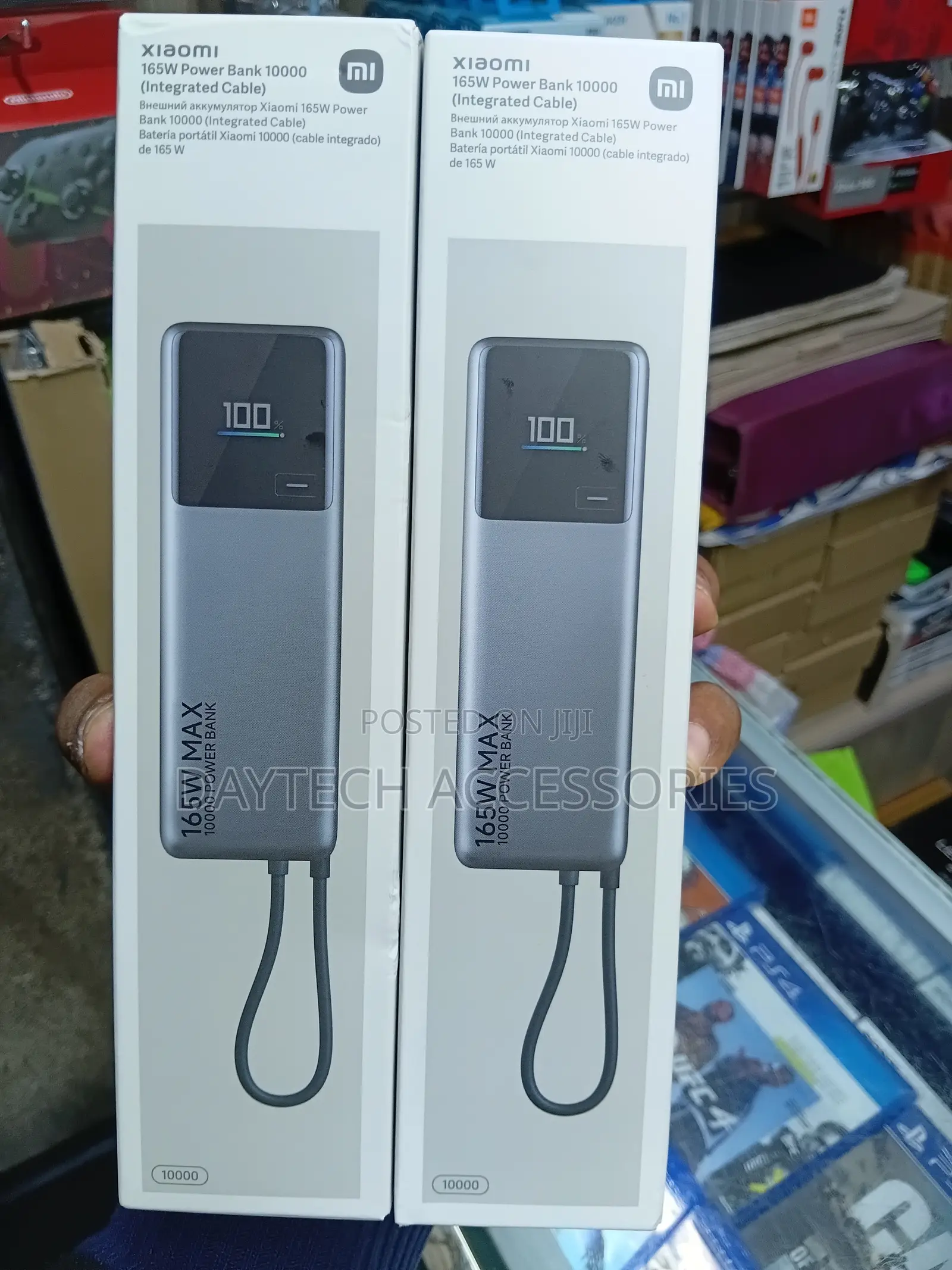 Xiaomi 165w Power Bank 10000mah With an Integrated Cable and Display.