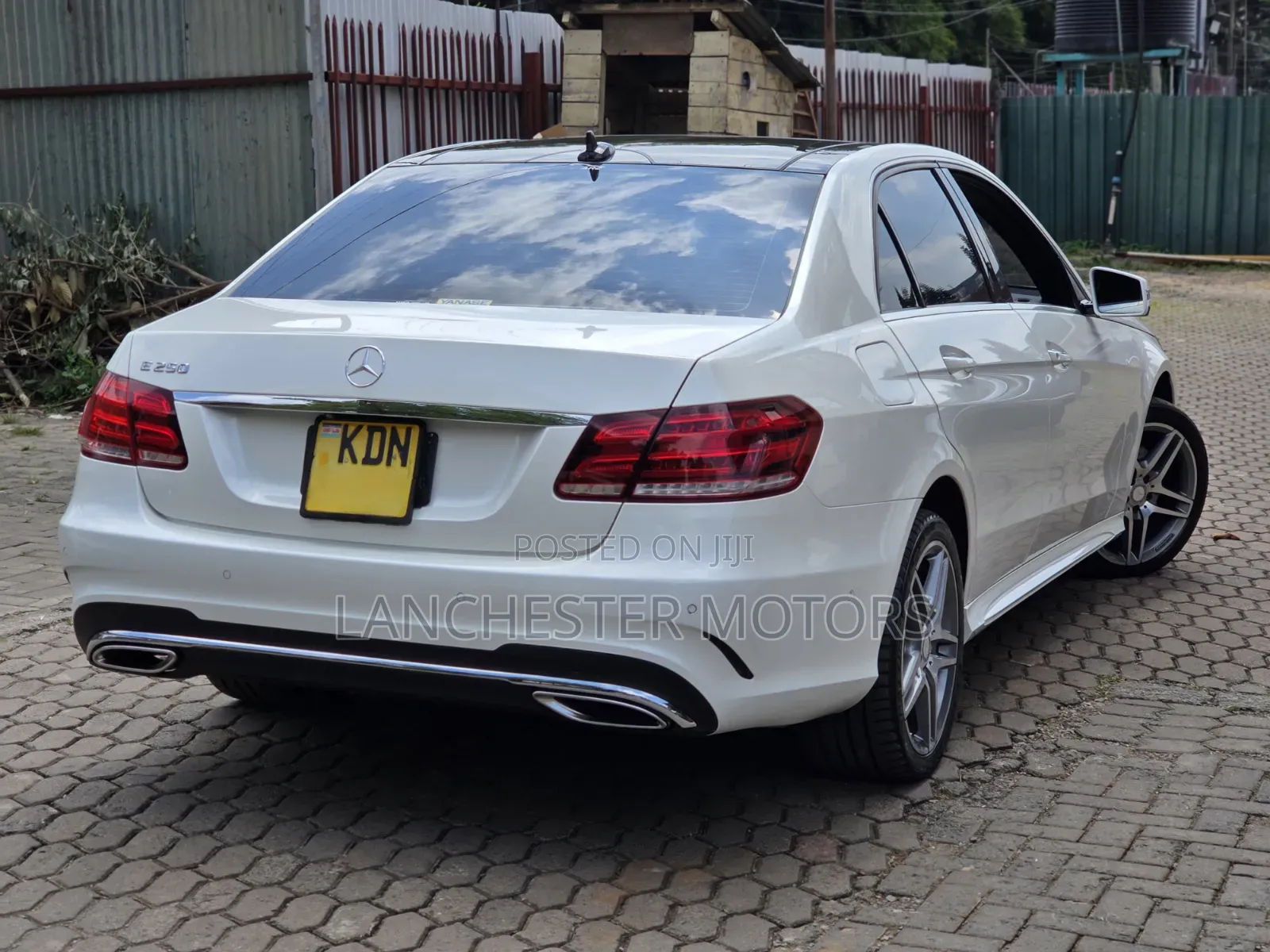 Mercedes-Benz E250 2015 White
