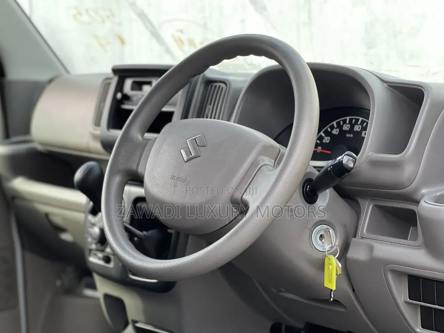 Suzuki Every 2019 White
