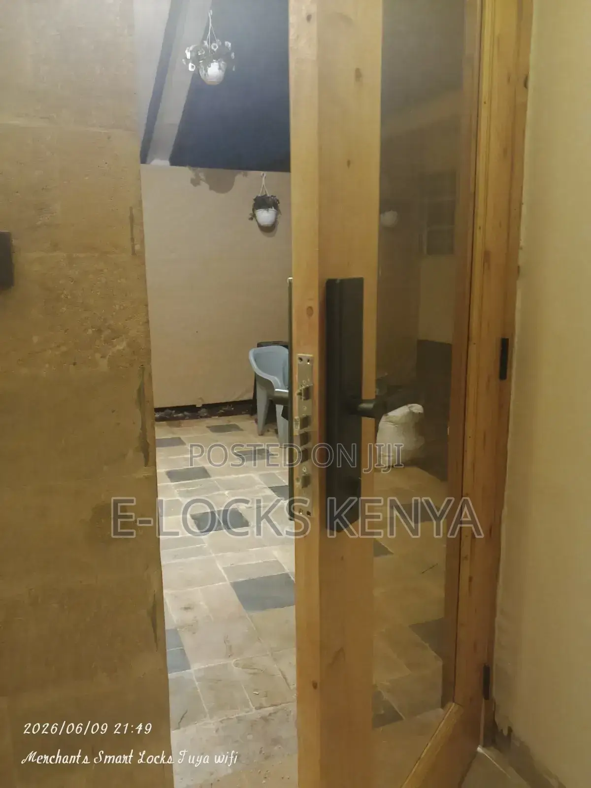 Smart Lock Tuya Smart Door Lock for All Doors