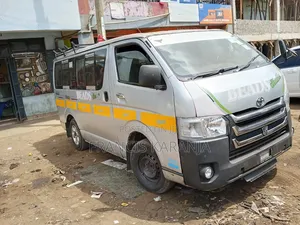 Toyota HiAce 2008 Silver
