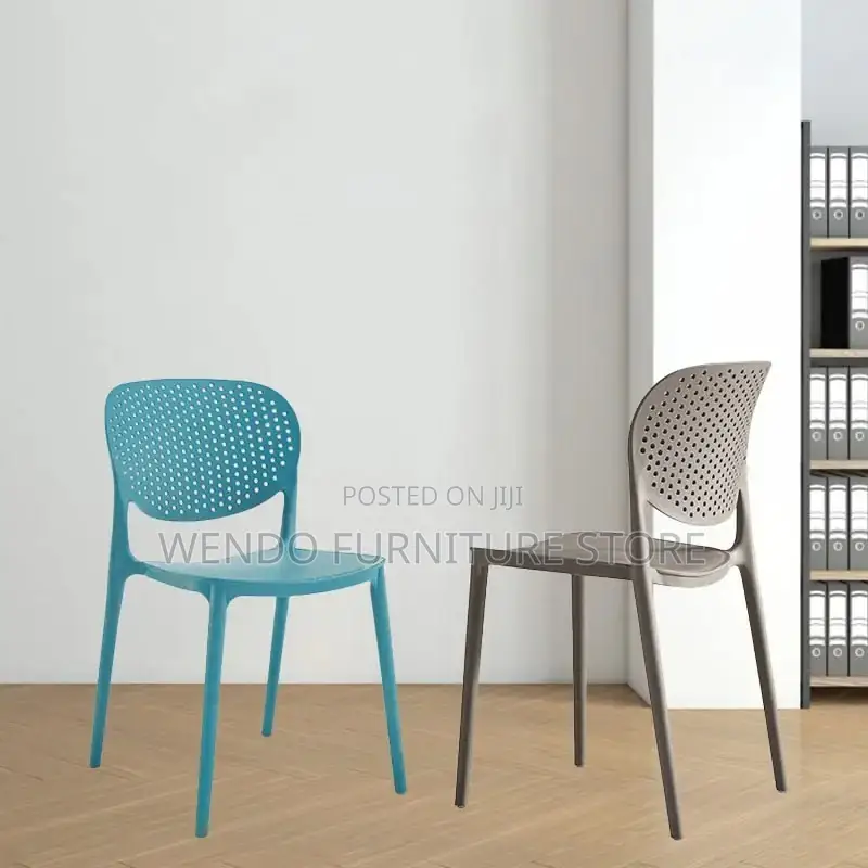 Dining Chairs; Armless Plastic Home Seats