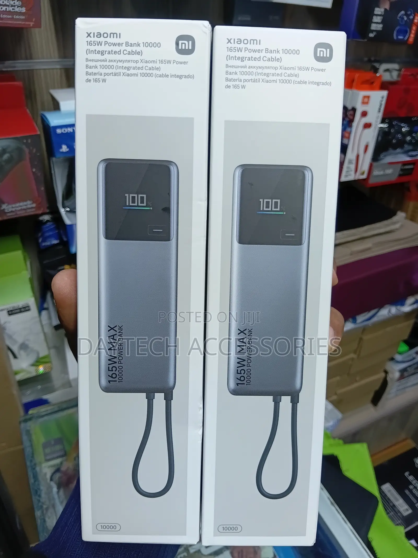 Xiaomi 165w 10000mah (Integrated Cable) Power Bank.